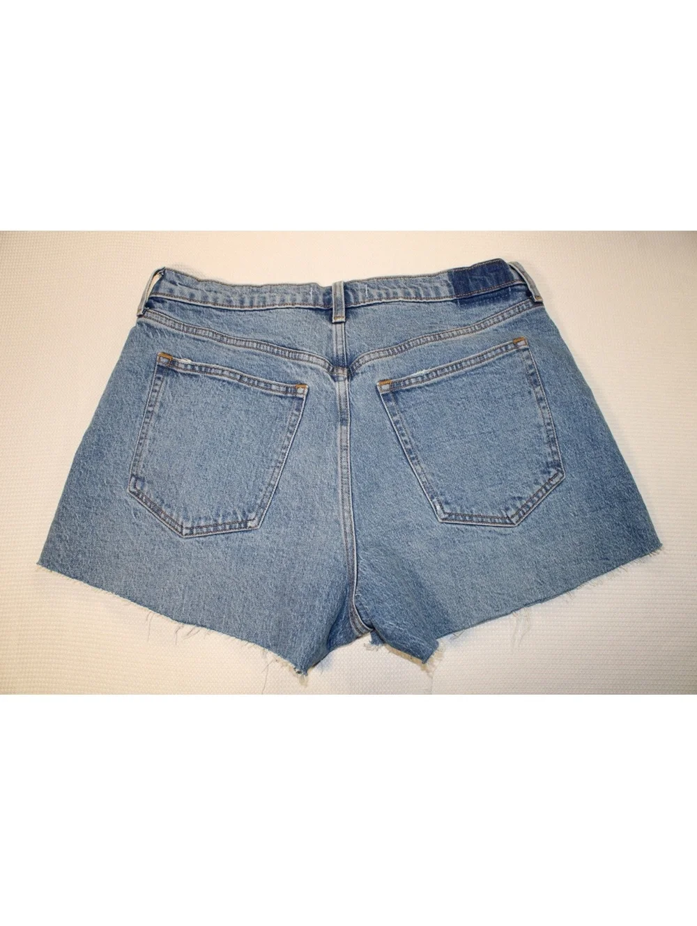Abercrombie & Fitch The Baggy Short Mid Rise